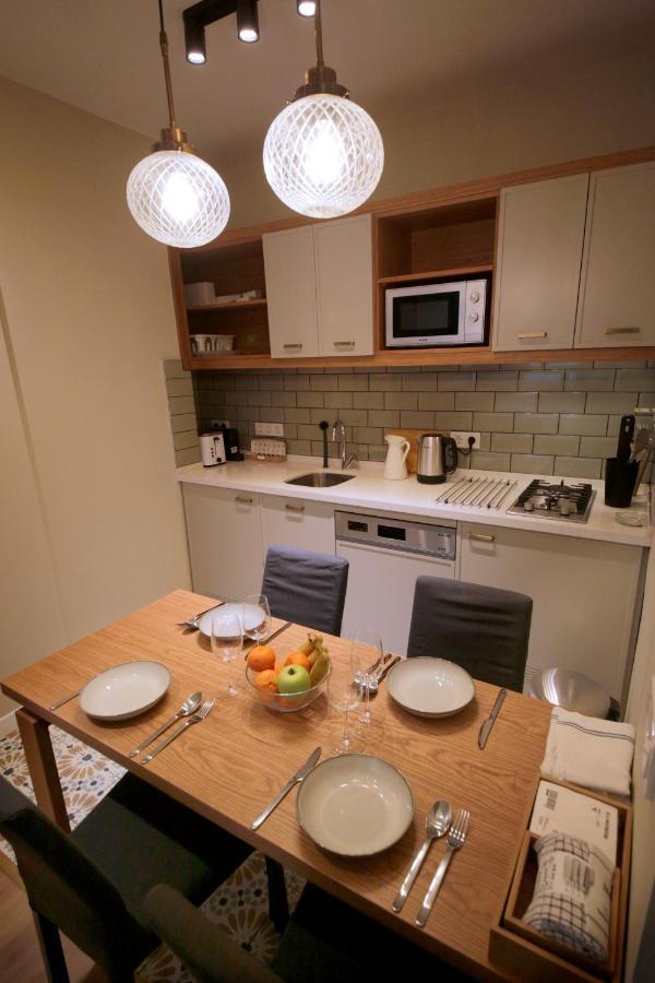 New Modern Flat- By Taksim Square Hotell Istanbul Exteriör bild